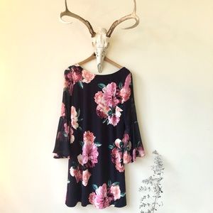 Bell sleeve floral dress